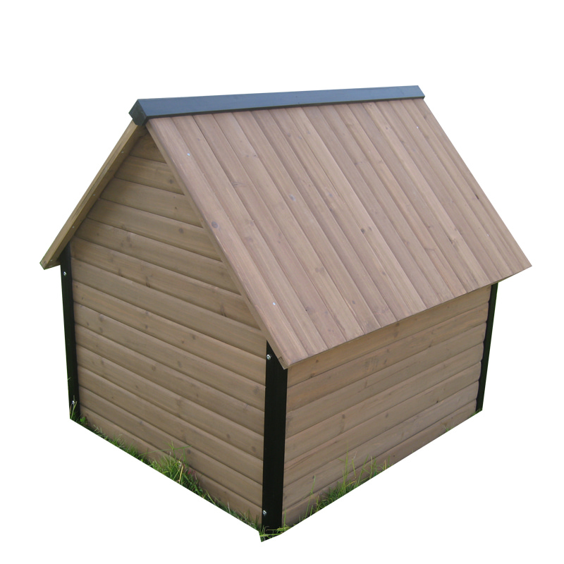 Large outdoor dog pen with roof